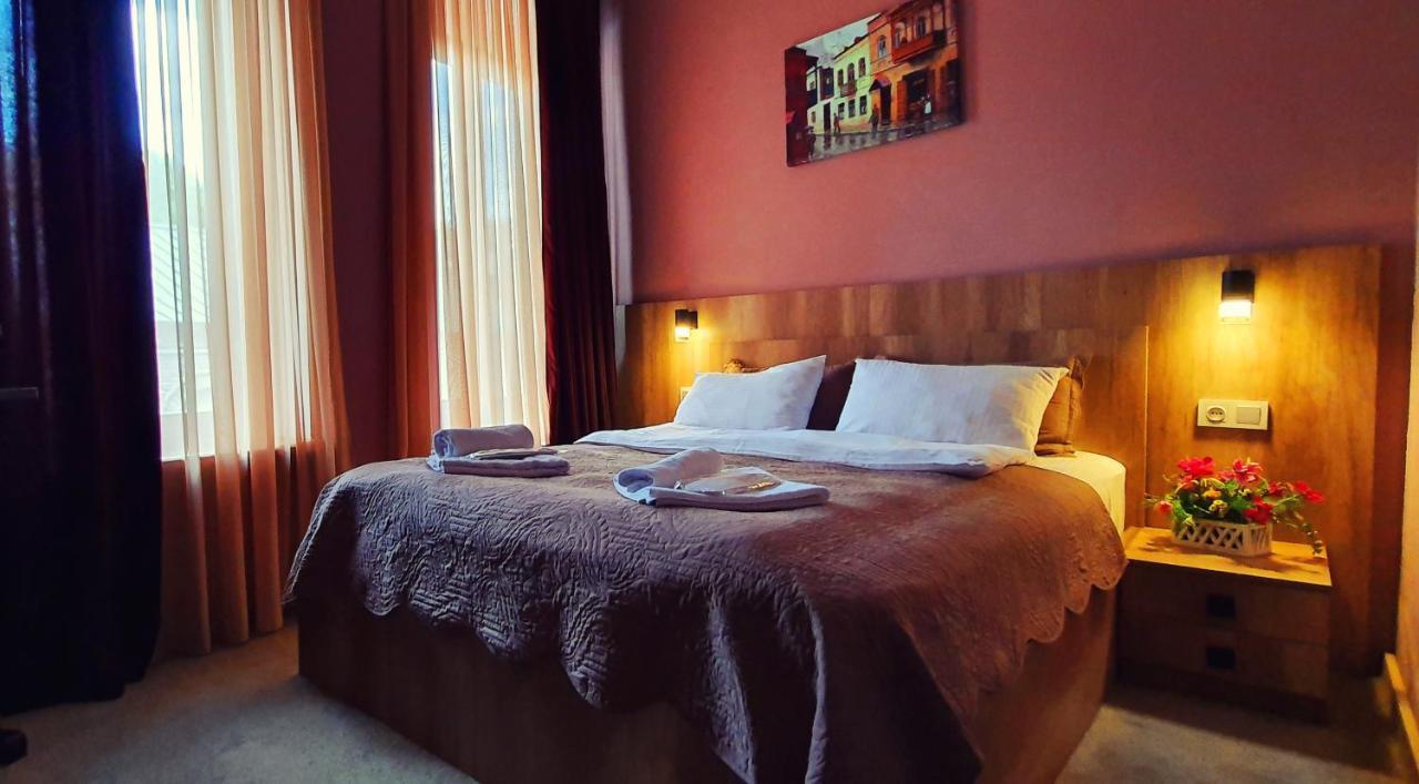 Epic Meidan Hotel Tbilisi Buitenkant foto