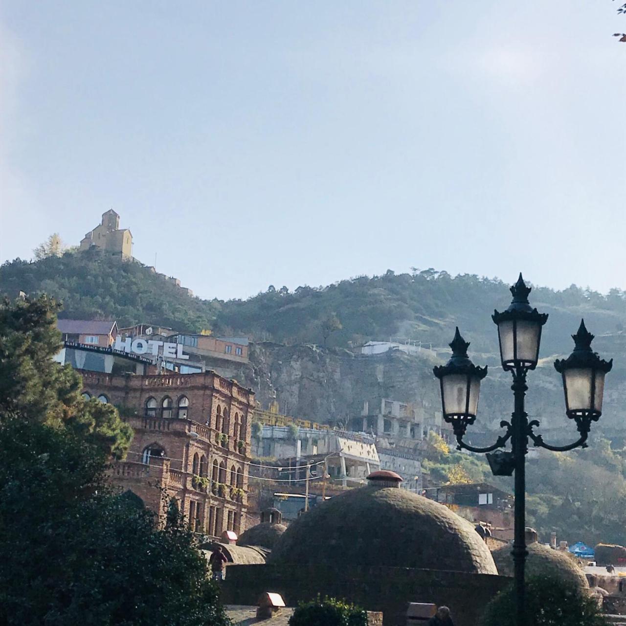 Epic Meidan Hotel Tbilisi Buitenkant foto