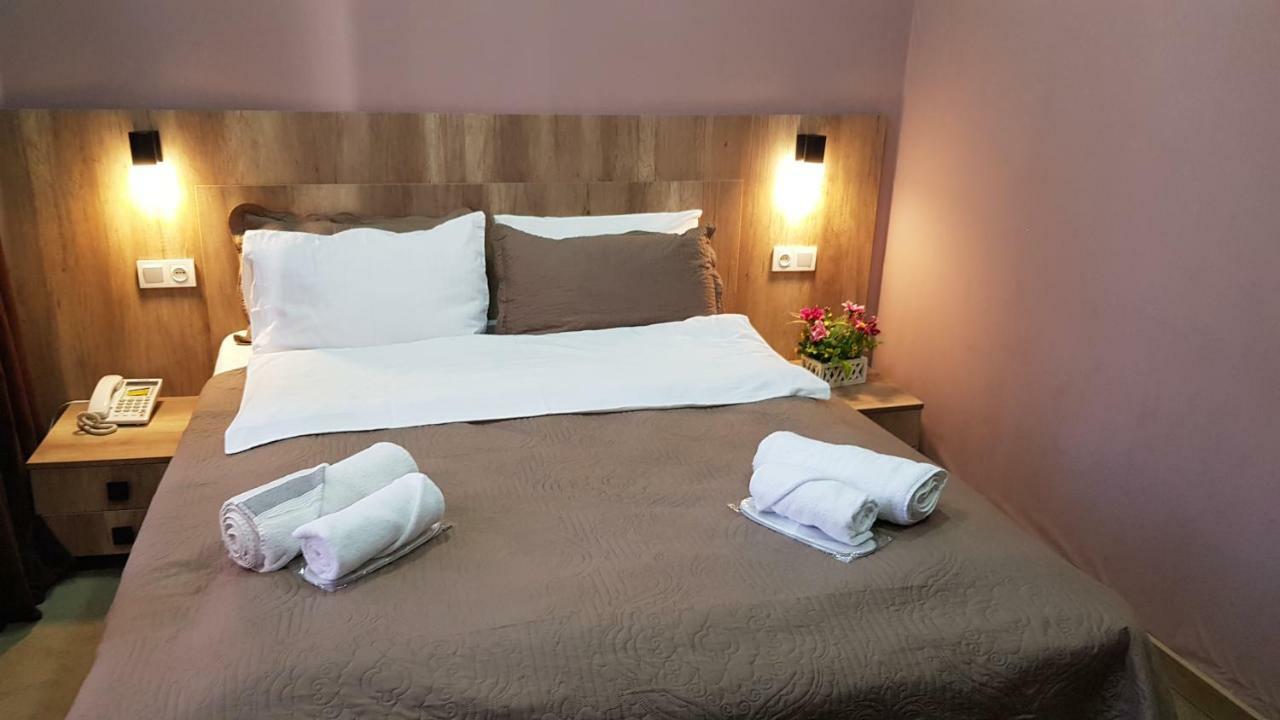 Epic Meidan Hotel Tbilisi Buitenkant foto